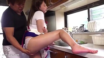 Cuckolded By A Dqn Moneylender And Had Been Seeded