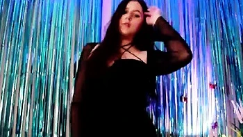 madisynwood - Caught with a Buttplug at the Office