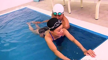 Nana Fujii Got Fucked By Swimming Instructor