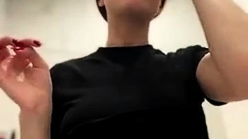 Hot brunette from squirt masturbating on webcam