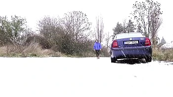 Stunning European lady Naomi Bennet likes pissing on the cam