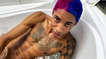 H3lo1s4 3: Blowjob, Doggy  Licking Porn