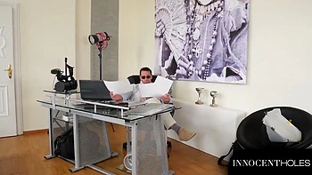 Sultry Slut Jay Dee Gets Double Penetrated To Orgasm