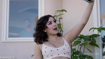 Leana Lovings Gets a Brotherly Creampie