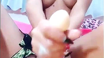 Erotic live chat with cute beautiful girl