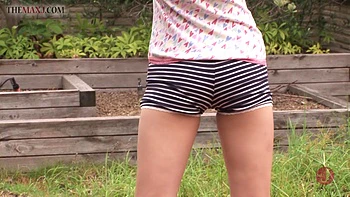 She discovered that he jerks off on her panties,so she decided to give him that pleasure by herself