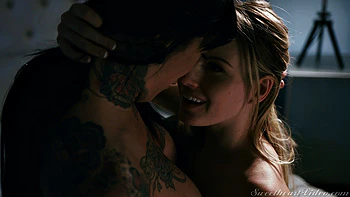 Girls Kissing Girls 25 Scene 3 - Peeping Wife