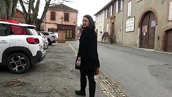 Melany, 26, excels in the art of threesomes! - Jacquie et Michel TV