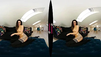 Shaw in apartment ft. Laura: Eporner, Solo  Small Tits VR Porn