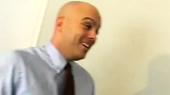 babe brunette 95 flashing pussy on live webcam