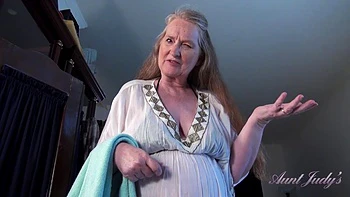 Step-Mom Maggie Offers POV Handjob to Boost Your Confidence