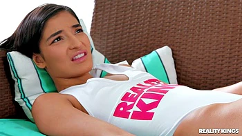 WLT S01E04: Saying Farewell