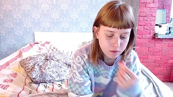 Camgurl: Amateur  Chaturbate Porn