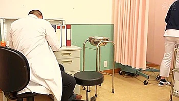 Umd-881-censored-20 A Young Wife Who Doesnt Know Anything Is Called Treatment And Shes Going To Have A Vaginal Cum Shot! !