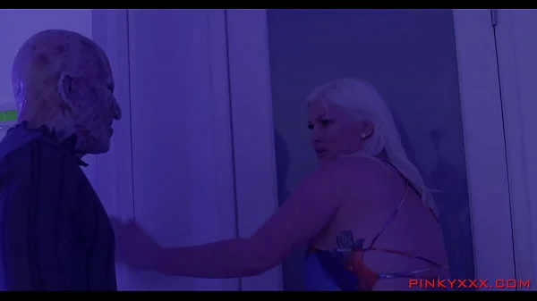 JULIE CASH BRICKZILLA - JULIE'S NIGHTMARE