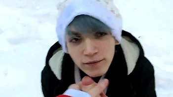 Matty and Aiden (mattyaiden) – a festive blowjob in the