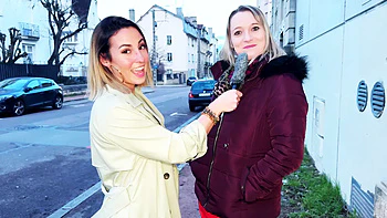 Kelly and Pam throw themselves into the unknown! - Jacquie et Michel TV