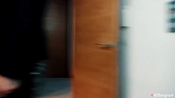 Watch extraordinary Amber Jayne's smut