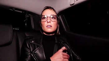 Josh's announcement to his mother - Jacquie et Michel TV