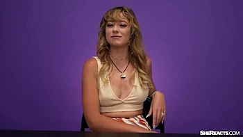 River Lynn Watches Guy Jerk Off and Cum - Amateur Handjob & Big Cock Cumshot