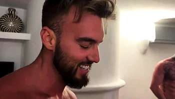 Megan Sexsymbol Joins Orgy With Best Friend