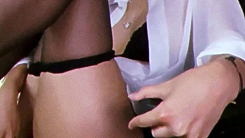 Amateur brunette double toying on webcam