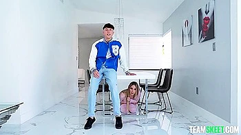 Elite Khloe Kapris Teen 18+ Clip