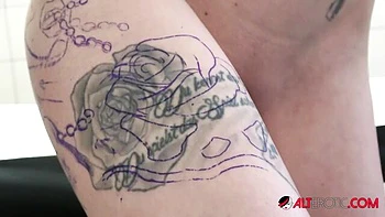 AltErotic featuring loved one's ink smut