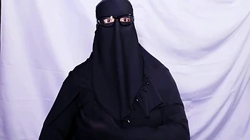 Indian Beautiful Stepmother Spends The Night With Her Stepson And Has Sex With Him