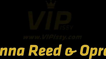 Vinna Reed's tattoo action by VIPissy