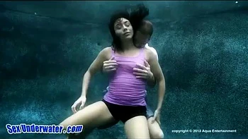 UNDERWATER YARDWORK PLUNGE: Blowjob, Licking  Hardcore Porn