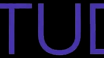 Comely side piece's nurse clip