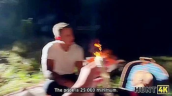 Featuring Steve Qs Brunette Clip