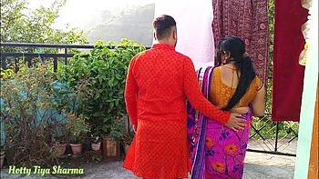 Desi Indian Bhabhi Outdoor Sex with Big Boobs - Hot Jiya Sharmaa Fucked in Hills