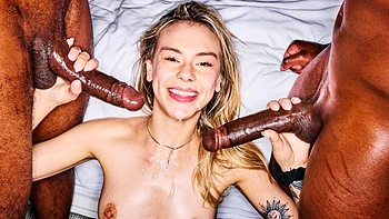 Horny Mannie Coco at big ass xxx