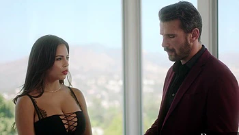 Manuel Ferrara and the girls are having a good time in a hotel room