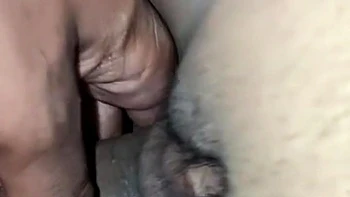 Dukandar Ne Customer Ke Sath Ki Sex Akele Dekhkar Chudai Ki Pura