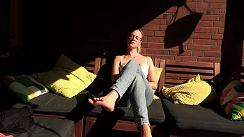 Jerking-Off Session Outside Under The Sun