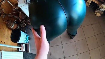 Deep-throat, cum play and camel-toe- leather and fur fetih 255 by MilfyCalla: Porn