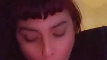 Булма сосет член, любительское шоу