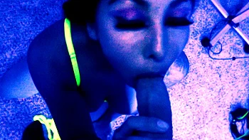 Hardcore ffm blowjob and doing handjob