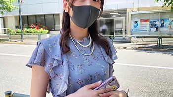 Süße Asiatische wird brutal beim NTR gefickt