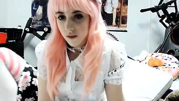 Amateur brunette webcam teen