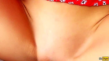 I Read Poems And Gave Flowers - And Youre A Beauty, Lets Suck Me Off!!