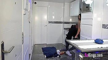 Première audition hardcore d’une ado colombienne ebony salope