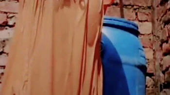 Mms Bhabhi Shares Nude Video While Taking Bath