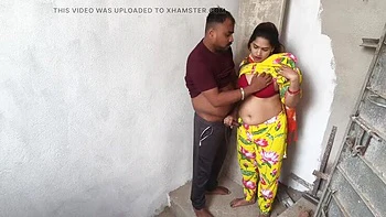 Sona Bhabhi Secret Outdoor Village Sex - Big Natural Tits Pressing & Hot Kissing Scenes