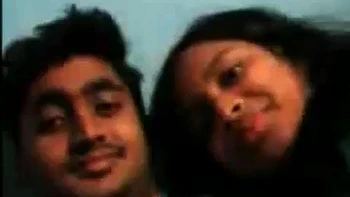 Fucking amateur hard en cowgirl et missionnaire