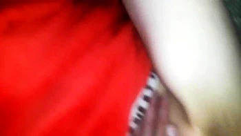 Amatrice blonde éjaculée en POV