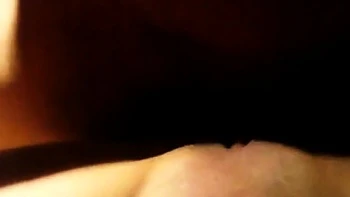 Suédoise sadomazo monte sur face et gorge profonde